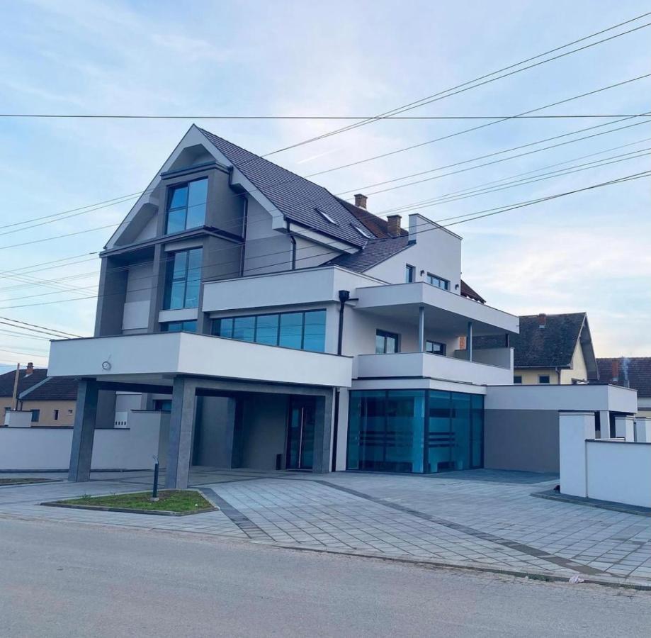 Villa Miss Bogatić エクステリア 写真